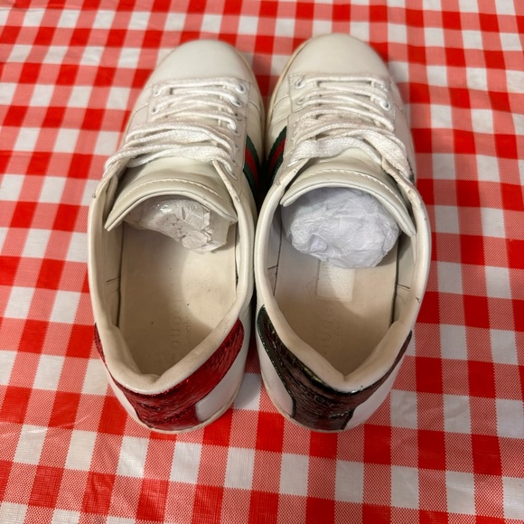 Women's Gucci Authentic Ace Sneaker with Bee US 6 /36 EU pre-owned - Picture 12 of 12